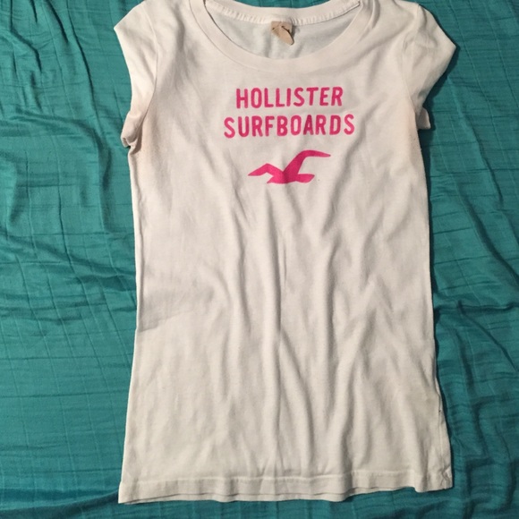 Hollister tee shirt