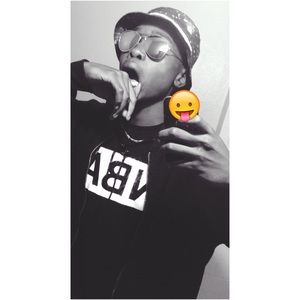 Meet your Posher, Solomon