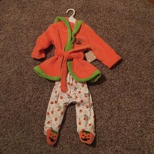 Baby's first Halloween robe and pj set, 9 months