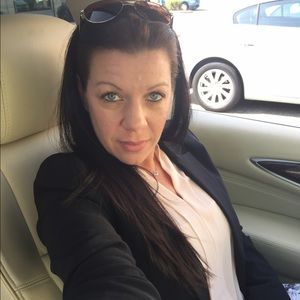 Meet your Posher, Francine