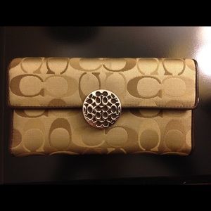 Coach wallet