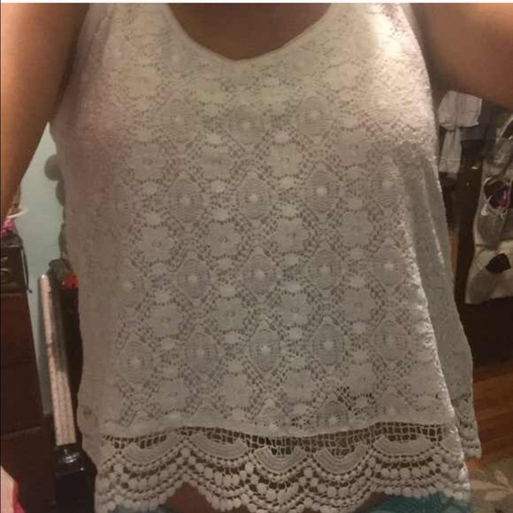 lace AM tank