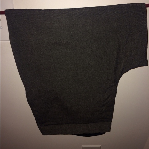 Capris - Picture 2 of 2