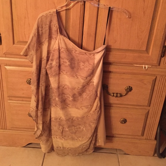 Bebe dress - Picture 2 of 3