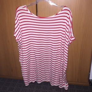 Piko shortsleeve top