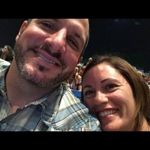 Meet your Posher, Monica