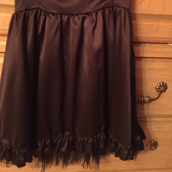 Black dress - Picture 4 of 4