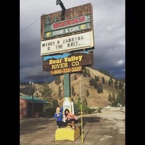 Meet your Posher, Zabrina