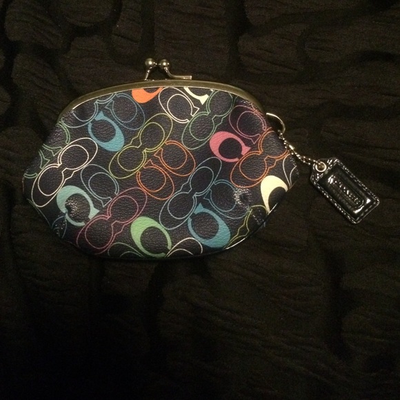 Coach Handbags - COACH coin purse