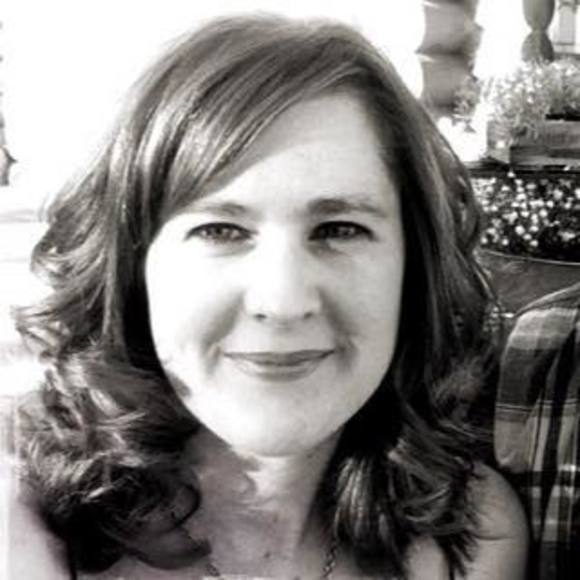 Meet your Posher, Marisa