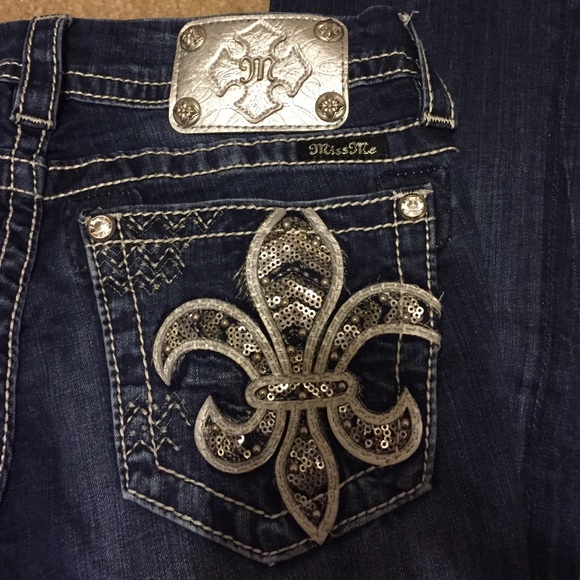 Miss Me size 26 long inseam
