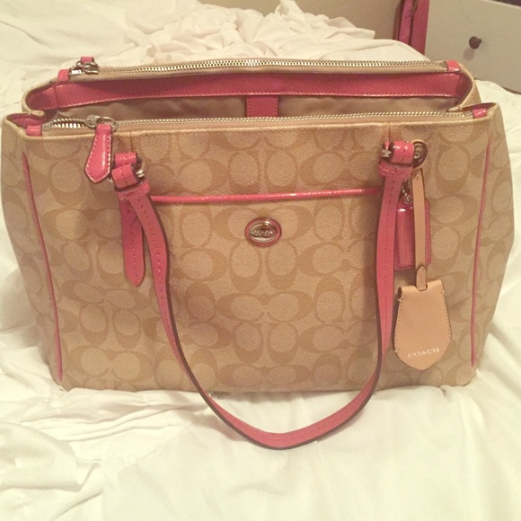 Coach pocketbook