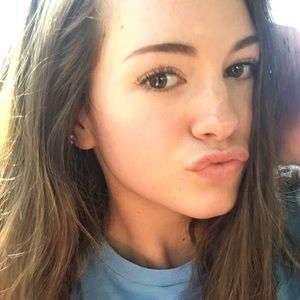 Meet your Posher, Kait