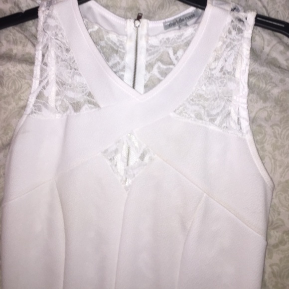 White Lace Dress - Picture 2 of 4