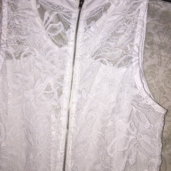 White Lace Dress - Picture 4 of 4