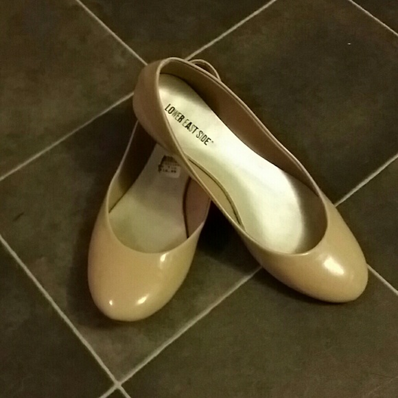 Dress/casual flats size 9.5