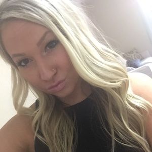 Meet your Posher, Ciera