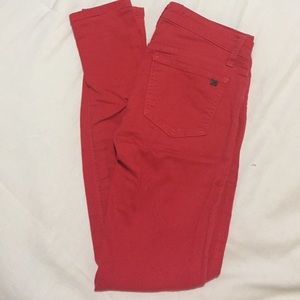 Joe's red jegging
