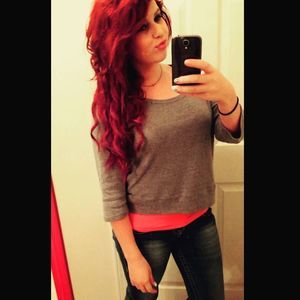 Meet your Posher, Kelsie