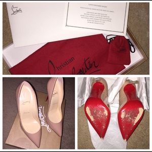 🚫SOLD on Tradesy🚫 AUTHENTIC Christian Louboutin