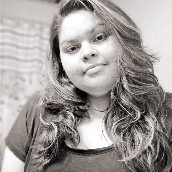 Meet your Posher, Joselyn - Picture 1 of 1