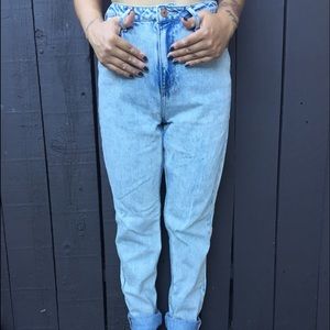 Mom Jeans