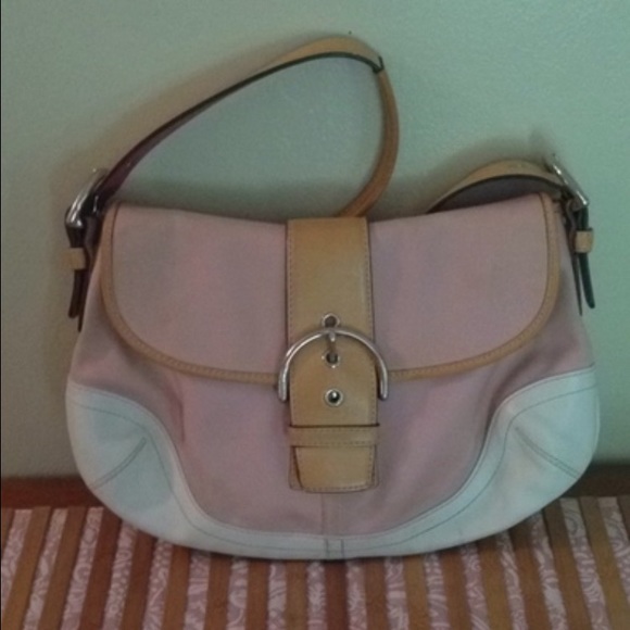 ❌SOLD ON VINTED❌Pink and white coach bag - Picture 2 of 4