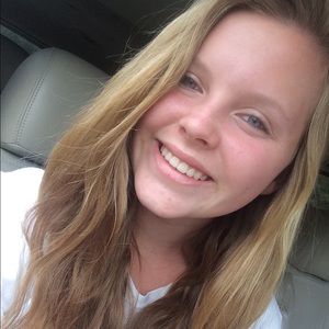 Meet your Posher, Megan