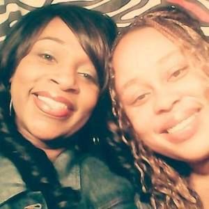 Meet your Posher, Janelle