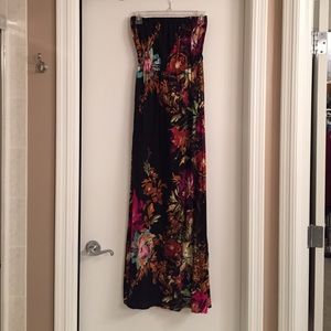 Strapless maxi dress