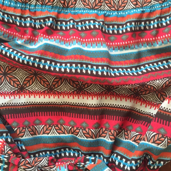 Fun print romper - Picture 3 of 3