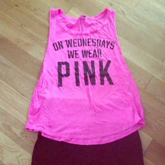 PINK Muscle Tank