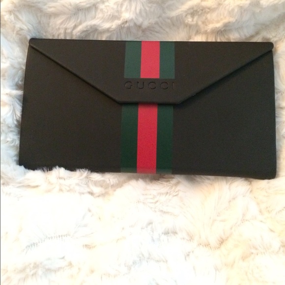 Gucci sunglasses holder