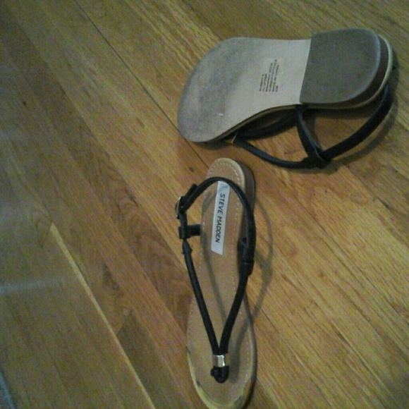 Steve Madden  Black Rubbyy - Picture 3 of 3