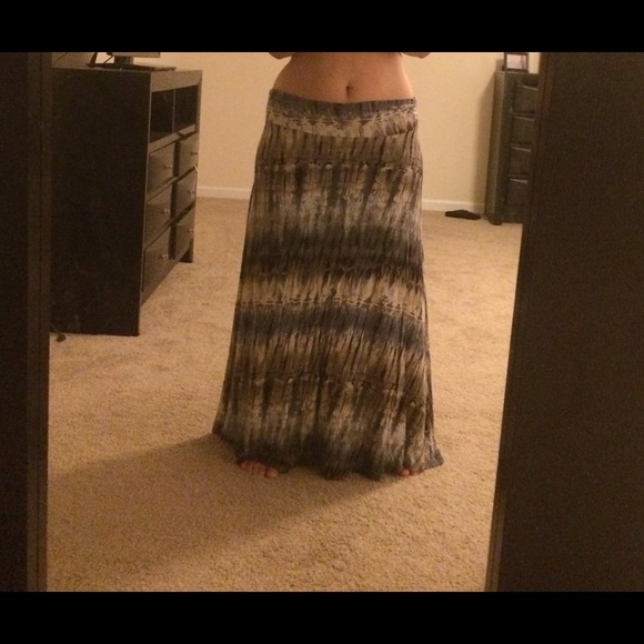 Maxi skirt