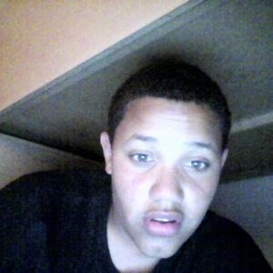 Meet your Posher, Derrick