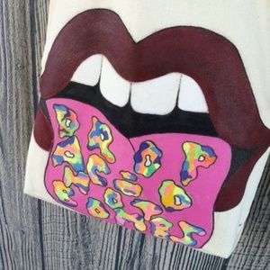 Lip tote bag