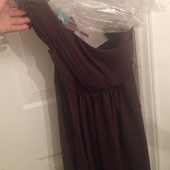 Dress - Picture 3 of 3