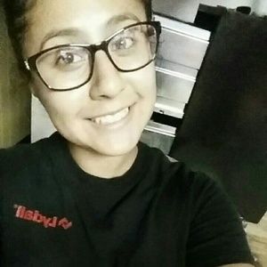 Meet your Posher, Vanessa