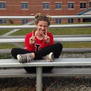 Meet your Posher, Bella