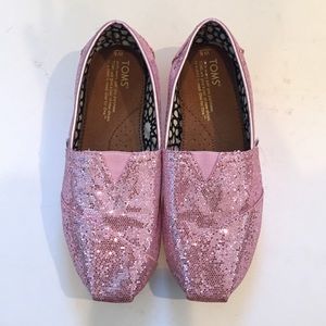Toms sparkly pink, with box!