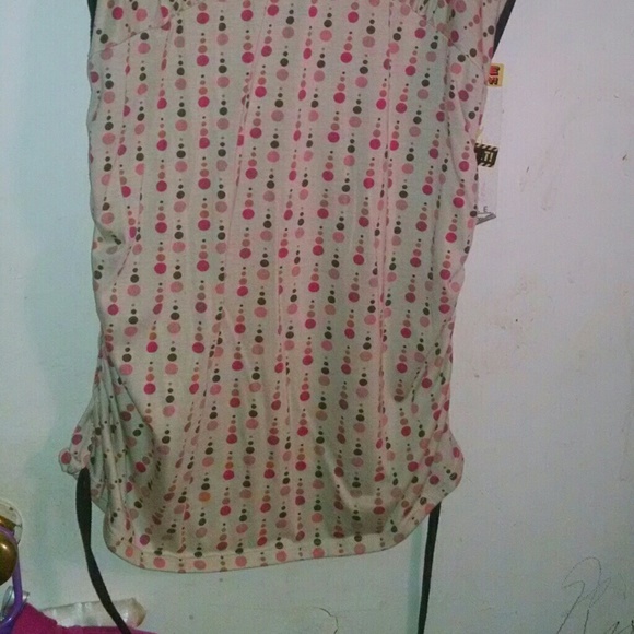 Plus size - Picture 3 of 3