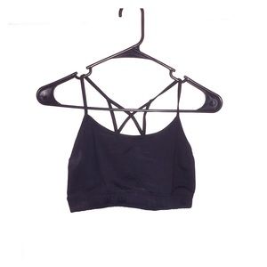 Black cross-back bralette! 💕