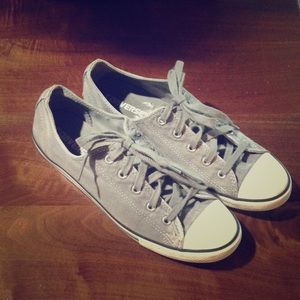 Gray Converse Shoes Low Top