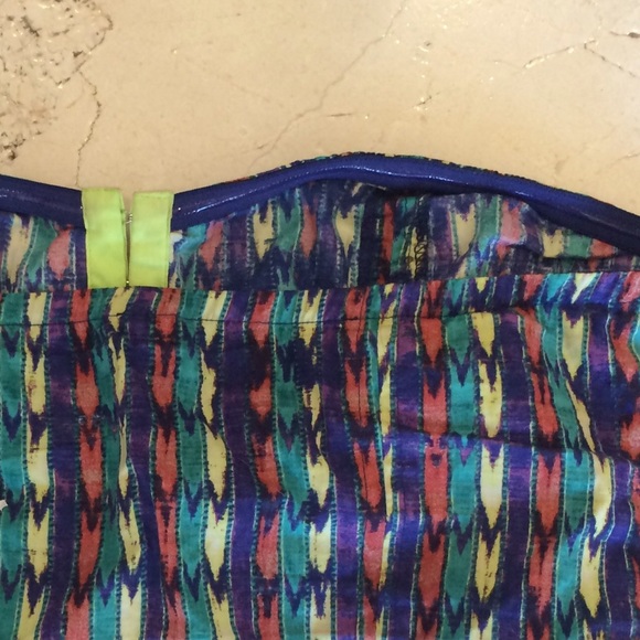 Bustier tube top with front clasps - Picture 4 of 4