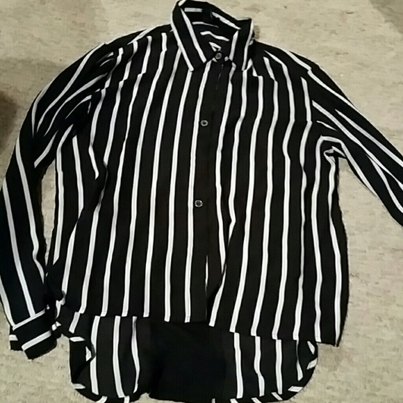 Black shirt