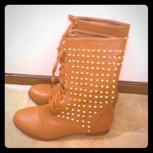 Charlotte russe tan combat boots❤️🍂