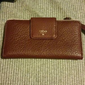 Fossil wallet