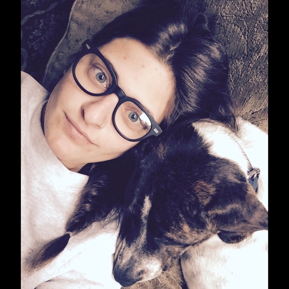 Meet your Posher, Ondriana - Picture 1 of 1