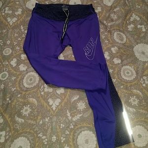 Nike Capri leggings fitted